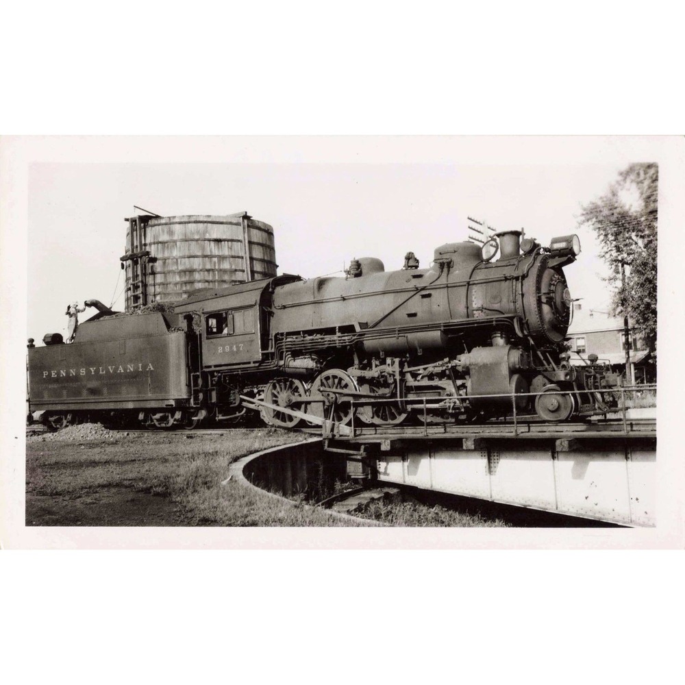 PRR Pennsylvania Railroad 2-8-0 #2947 Steam Locomotive Turntable Photo Oxford PA